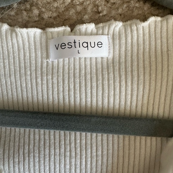 White Knit Cropped Sweater - Picture 3 of 4